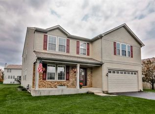 411 Springmeadow Dr, Poplar Grove, IL 61065