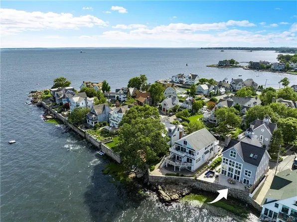 1 Rocky Point Road, Norwalk, CT 06853
