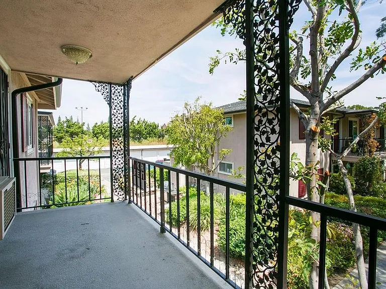 660 S Glassell St — Photo 21