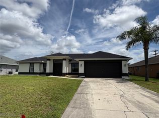 1635 SW 32nd Ter, Cape Coral, FL 33914