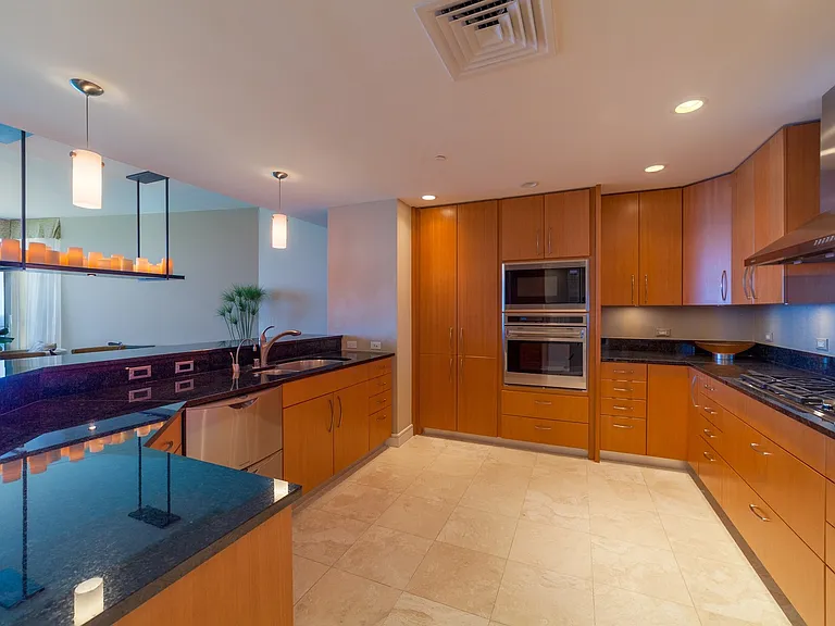 1288 Ala Moana Blvd #39I — Photo 3