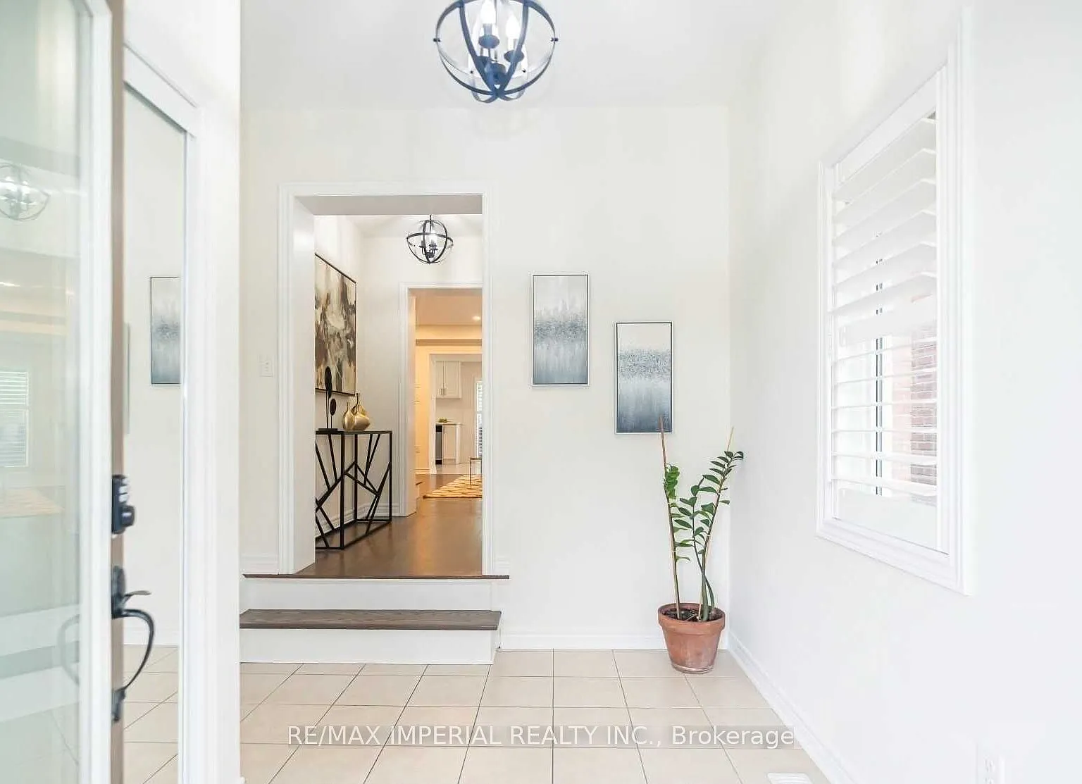 3 bed, $3,200 — Photo 2