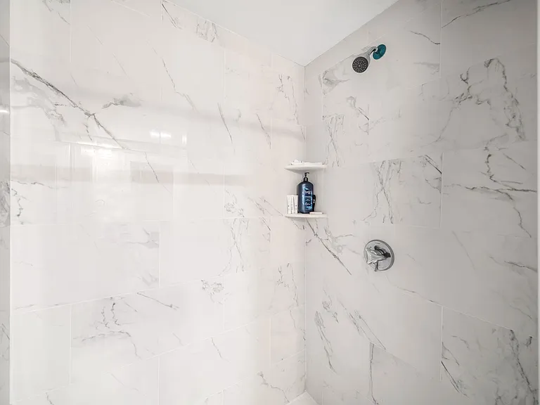 16 Mitchell St #2 — Photo 7