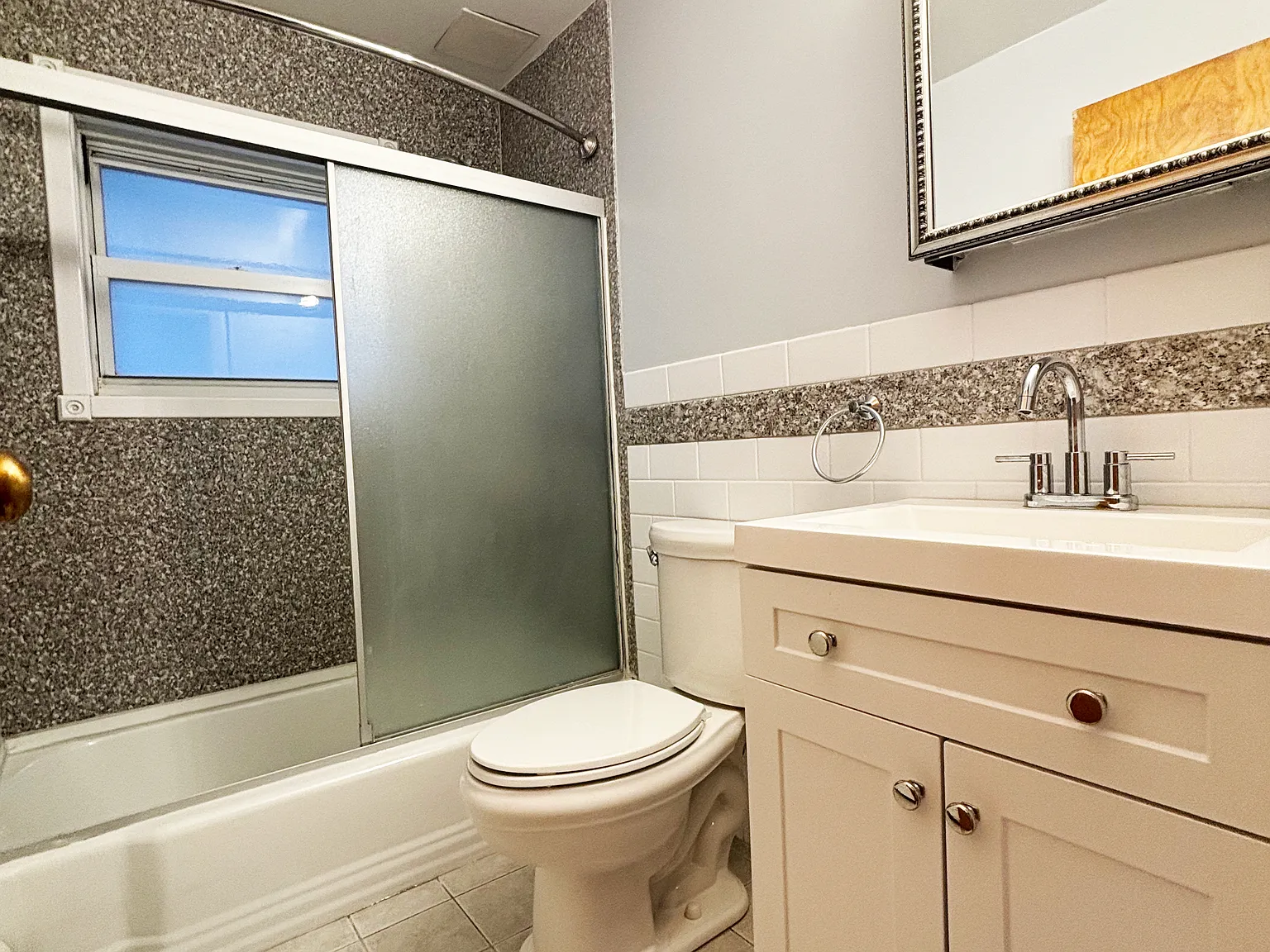 1 bed, 686 sqft, $2,450 — Photo 4