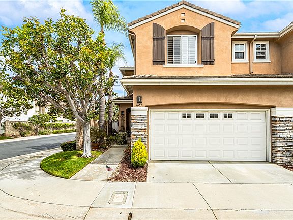2nd image of 7651 Park Field Cir