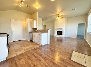 16224 Seminole Dr, Edmond, OK 73013