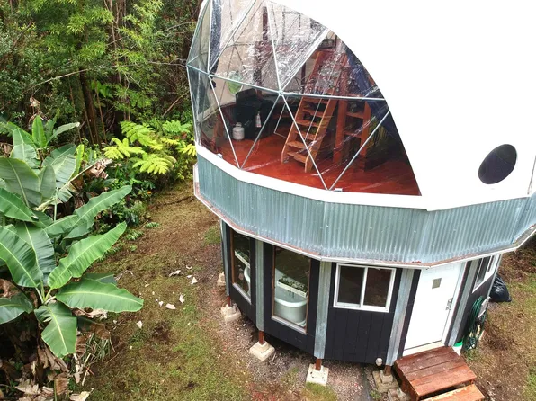 456 Road 8, Volcano, HI 96785