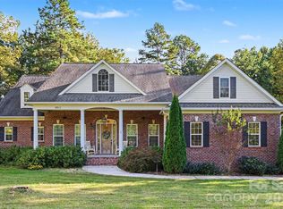 8611 Kerns Meadow Ln, Huntersville, NC 28078