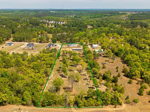 2nd image of 392 Buffalo Creek Road