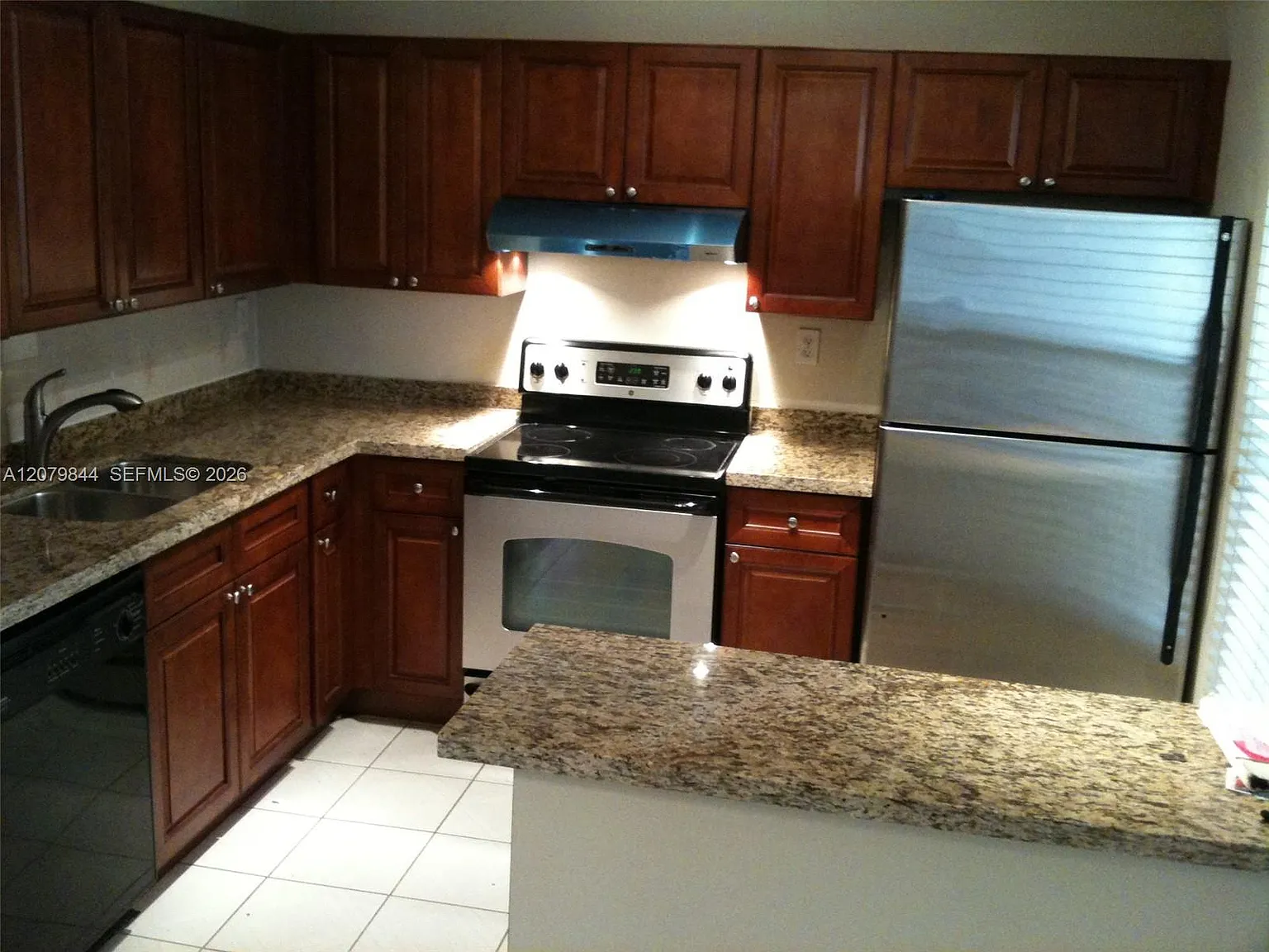Pierpointe East Condo One — Photo 4