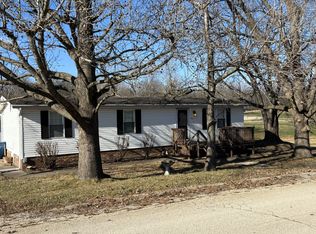 801 Sycamore St, Scott City, MO 63780