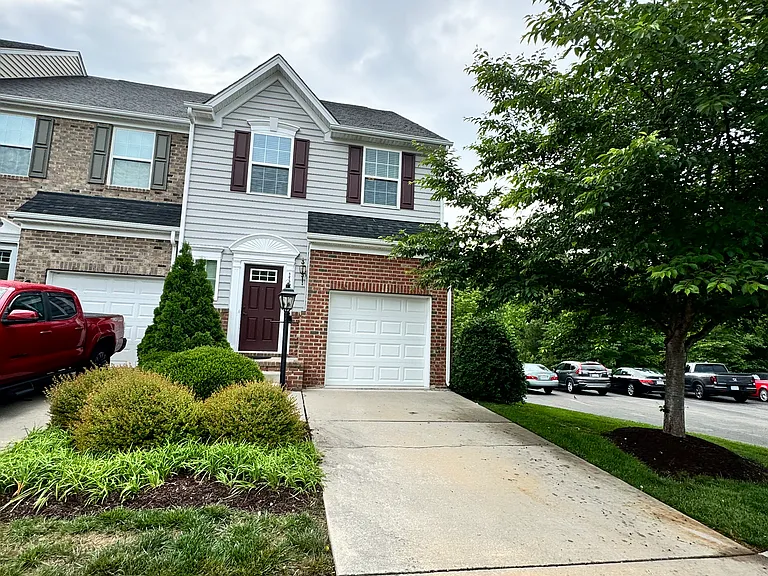 11606 Vicars Ridge Ln — Photo 2