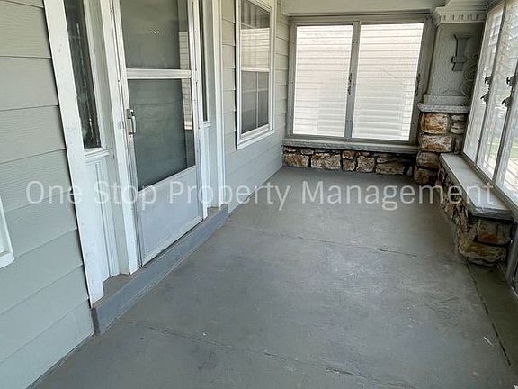 3rd image of 3910 College Ave