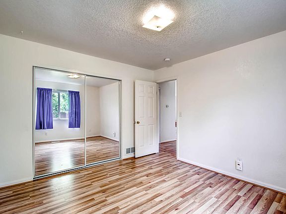 4th image of 12227 E Burlington Pl
