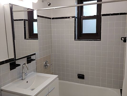 5th image of 73-03 Bell Blvd #4M