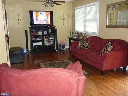 3rd image of 10 Snyder Ave
