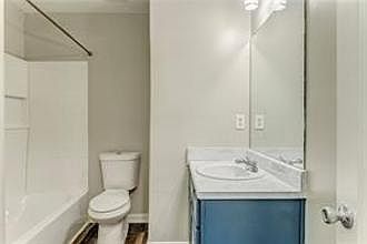 5th image of 2667 Rocky Ct #1