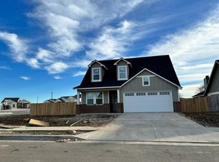 432 Travis Dr, Mc Gregor, TX 76657
