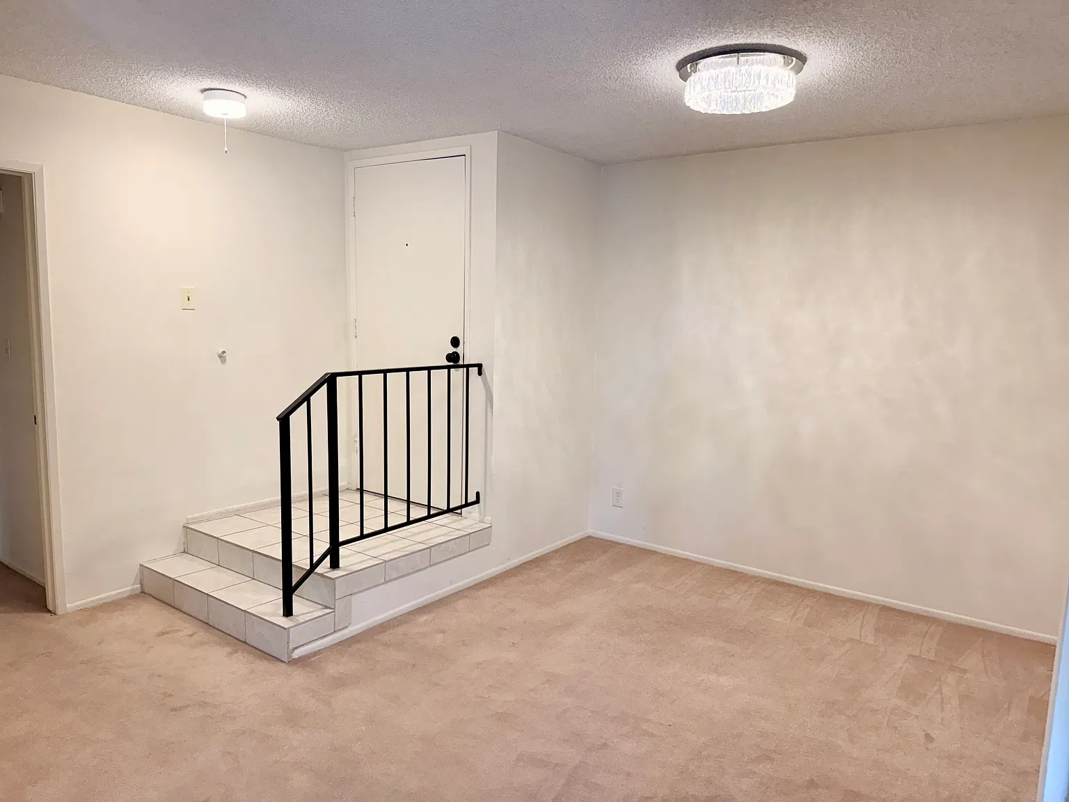 65 N Allen Avenue — Photo 3