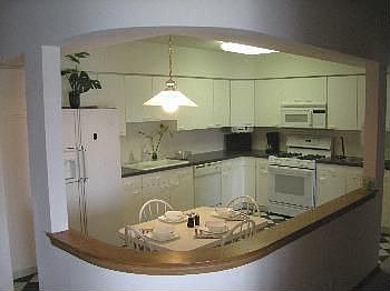 4th image of 201 N Vail Ave APT 406