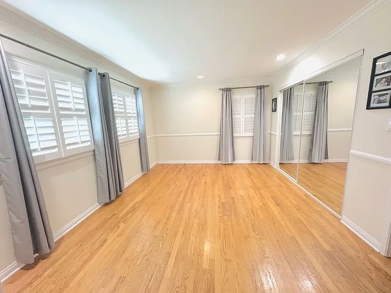 4636 Talisman St — Photo 13
