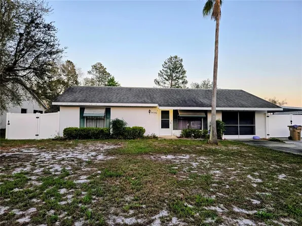 34340 Oak Ave, Leesburg, FL 34788