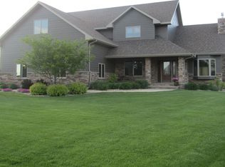 2105 17th Ave SE, Aberdeen, SD 57401
