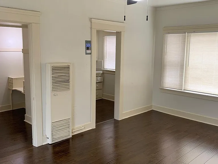 546 Cedar Ave #B — Photo 9