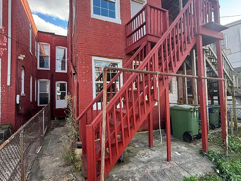2536 Calverton Heights Ave — Photo 4