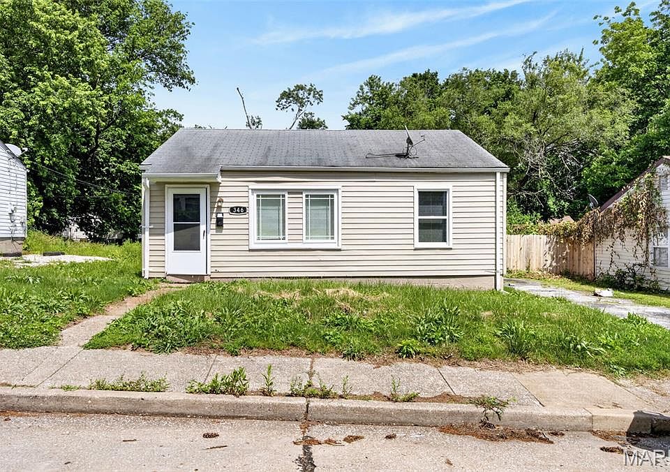 1st image of 346 Mueller Ave