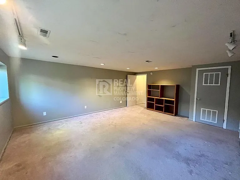 8164 Horizon Dr — Photo 9