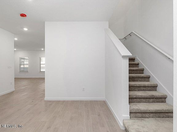 4th image of 9610 GIADA Drive