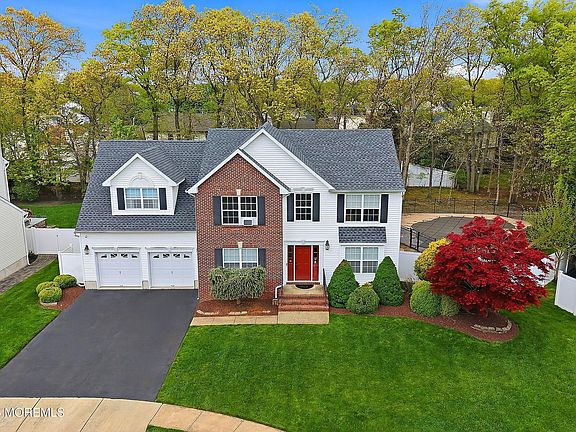 2nd image of 21 Rutgers Drive