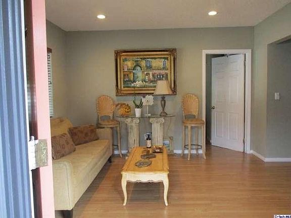 5th image of 634 Silver Lake Blvd