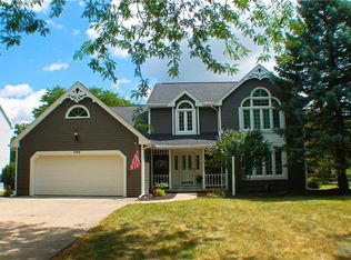 396 Rutledge Ct, Perrysburg, OH 43551