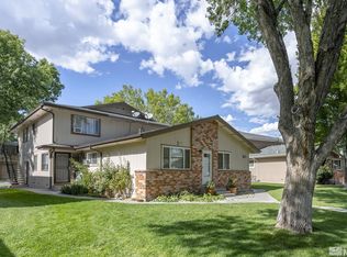 661 Oakwood Dr, Sparks, NV 89431