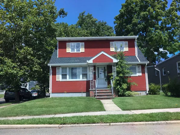 242 Church St, Woodbridge, NJ 07095