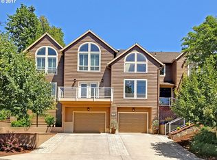 1932 NW Norfolk Ct, Portland, OR