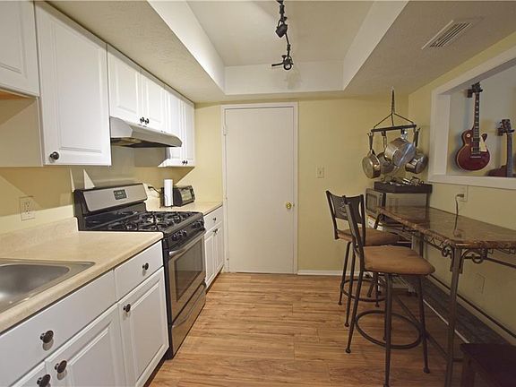 5th image of 26694 Lake Of The Falls Blvd