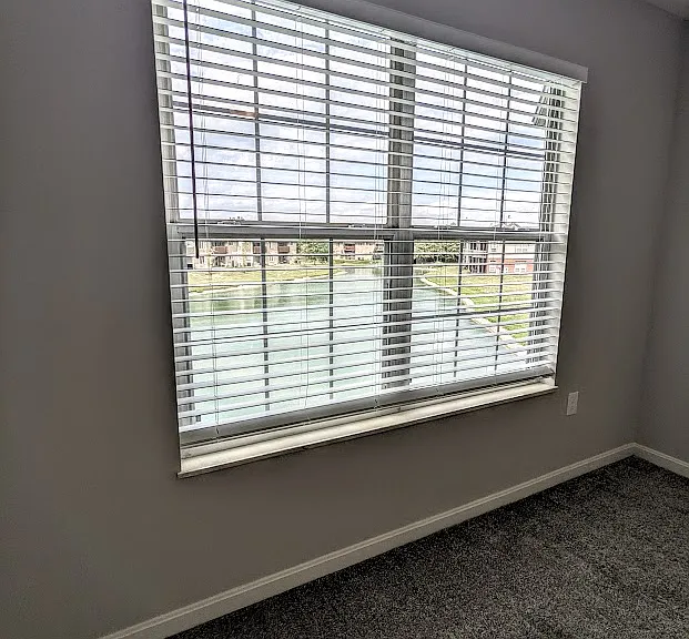 Spinnaker Cove Apartments — Photo 35