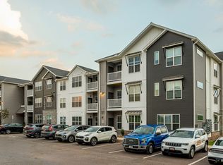 40 Red Mill Rd #100-301, Etters, PA 17319
