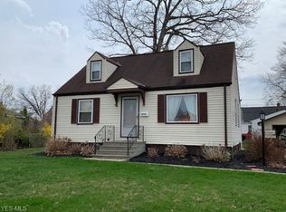29122 Oakdale Rd, Willowick, OH 44095