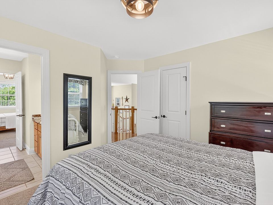 43rd image of 157 Giles Ln