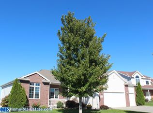 3450 Prairieview Dr, Lincoln, NE 68504