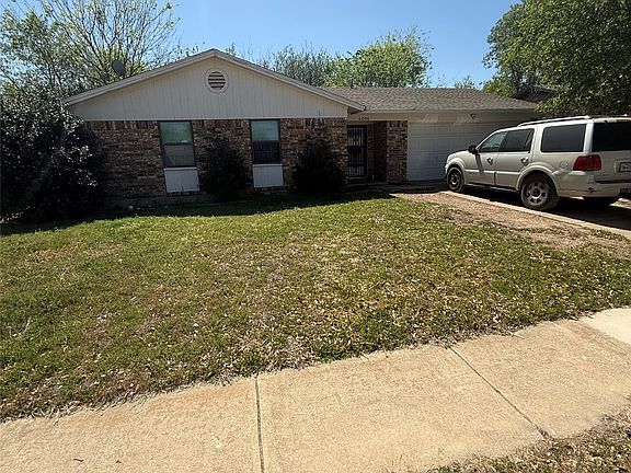 2nd image of 6036 Harrison Way