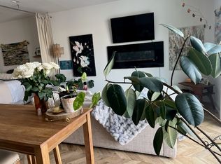 (Undisclosed Address), Saratoga Springs, NY 12866