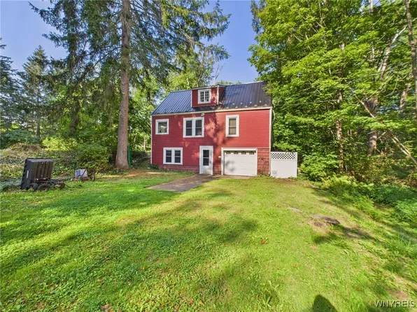 1385 Olean Rd, South Wales, NY 14139
