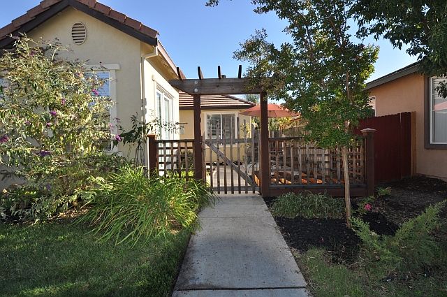1st image of 9620 Crisswell Dr