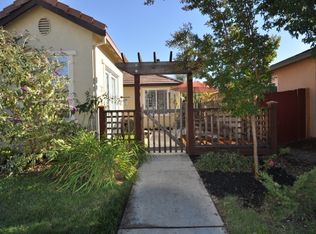9620 Crisswell Dr, Elk Grove, CA 95624