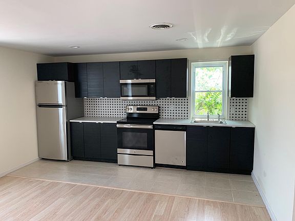 4th image of 7323-25 Edmund St #2